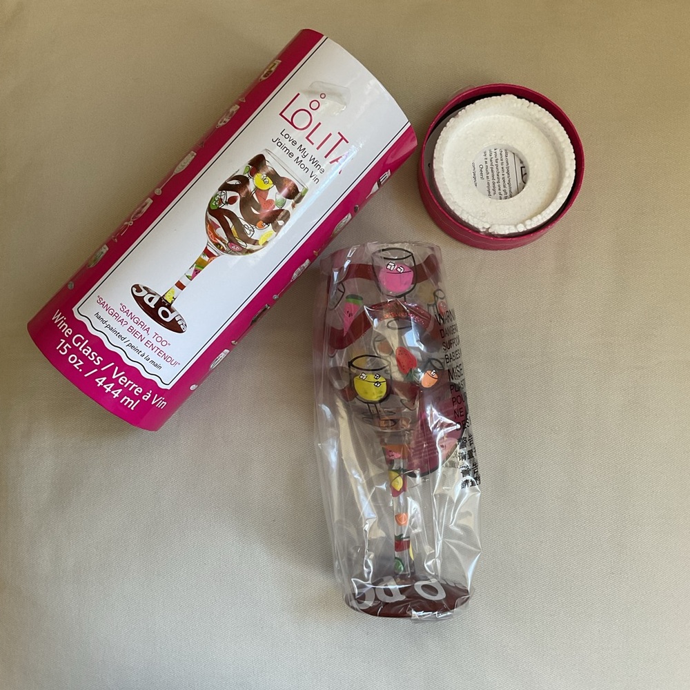 Lolita “Sangria Too” Hand Painted Artisan 15oz Wine Glass in Gift Box NWT - Picture 3 of 8